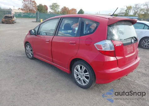 2010 Honda Fit Sport z USA, uszkodzony, nr VIN JHMGE8H48AC027029